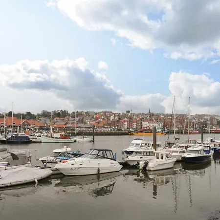 Cairns Semesterbostad Whitby